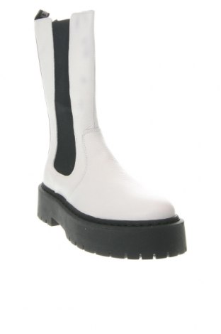 Γυναικείες μπότες Steve Madden, Μέγεθος 39, Χρώμα Λευκό, Τιμή 112,57 €