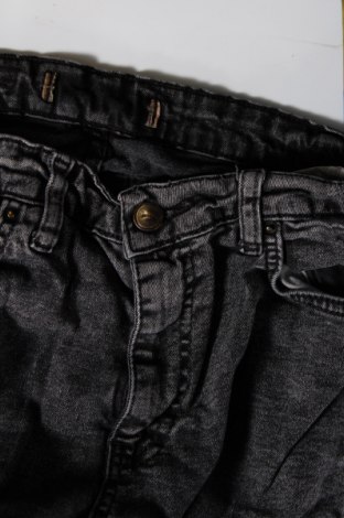 Dámske džínsy , Veľkosť M, Farba Sivá, Cena  8,90 €