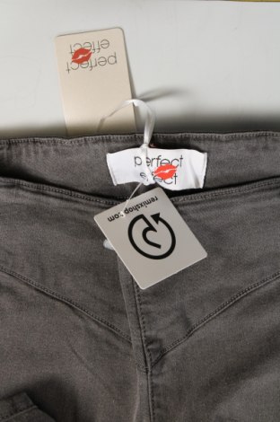 Damen Jeans, Größe XL, Farbe Grau, Preis € 19,21