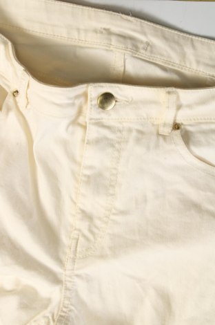 Damen Jeans, Größe M, Farbe Ecru, Preis 10,09 €