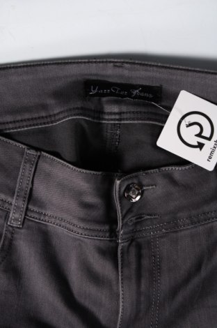 Dámske džínsy , Veľkosť L, Farba Sivá, Cena  9,04 €