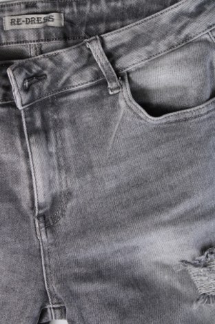 Dámske džínsy , Veľkosť M, Farba Sivá, Cena  8,22 €
