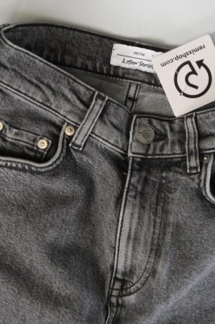 Damen Jeans & Other Stories, Größe XS, Farbe Grau, Preis 23,02 €