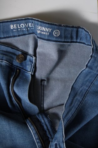 Damen Jeans Beloved, Größe M, Farbe Blau, Preis 8,46 €