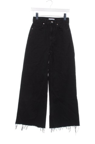 Damen Jeans Bershka, Größe XS, Farbe Schwarz, Preis 8,90 €