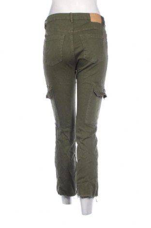 Damskie jeansy Bershka, Rozmiar S, Kolor Zielony, Cena 23,99 zł