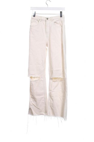 Damen Jeans Bershka, Größe S, Farbe Ecru, Preis € 9,77