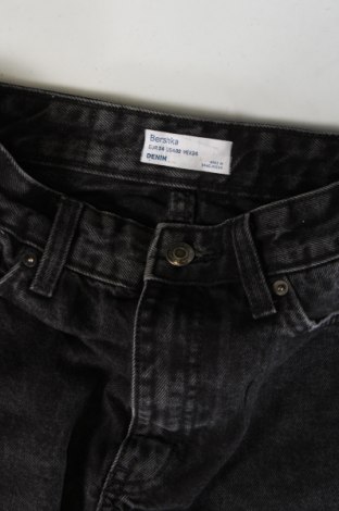 Damen Jeans Bershka, Größe XS, Farbe Schwarz, Preis 9,08 €