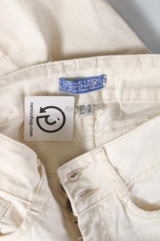 Damskie jeansy Bershka, Rozmiar S, Kolor Biały, Cena 40,99 zł