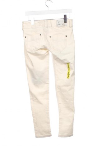 Damskie jeansy Bershka, Rozmiar S, Kolor Biały, Cena 41,99 zł