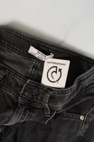 Damen Jeans Bershka, Größe S, Farbe Grau, Preis € 10,09