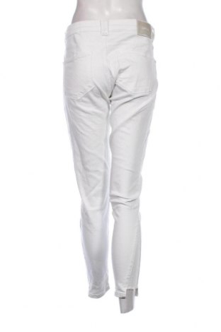 Damen Jeans Cartoon, Größe XL, Farbe Weiß, Preis 11,10 €