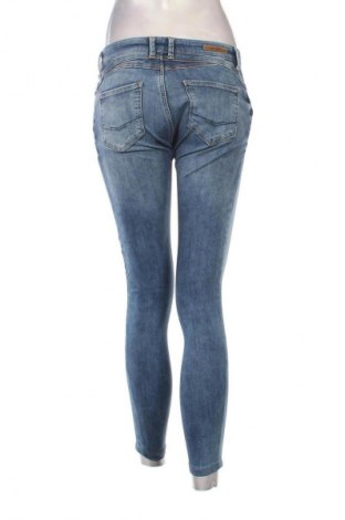 Дамски дънки Cross Jeans, Размер M, Цвят Син, Цена 17,40 лв.