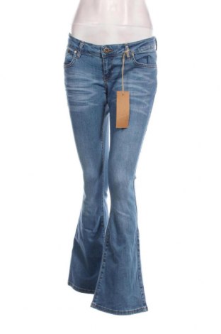 Damen Jeans Esra, Größe M, Farbe Blau, Preis € 17,61