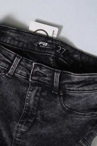 Damen Jeans Fb Sister, Größe S, Farbe Grau, Preis € 8,07