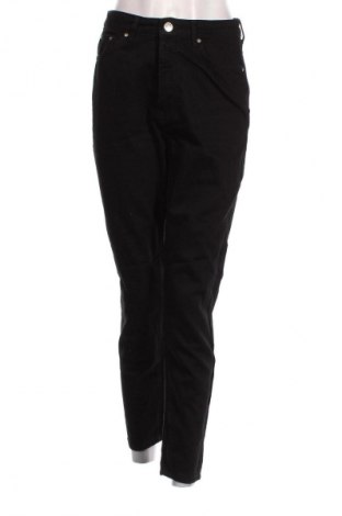 Дамски дънки Gina Tricot, Размер S, Цвят Черен, Цена 18,70 лв.