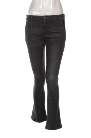 Damen Jeans Guess, Größe S, Farbe Grau, Preis € 27,24