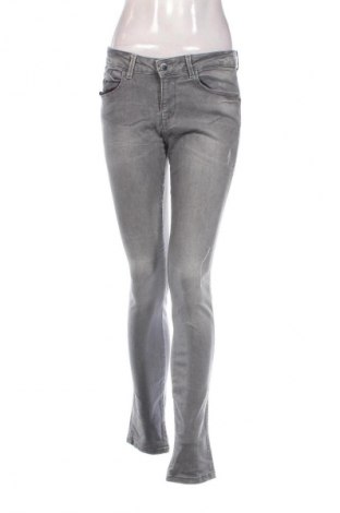 Damen Jeans Guess, Größe M, Farbe Grau, Preis 28,70 €