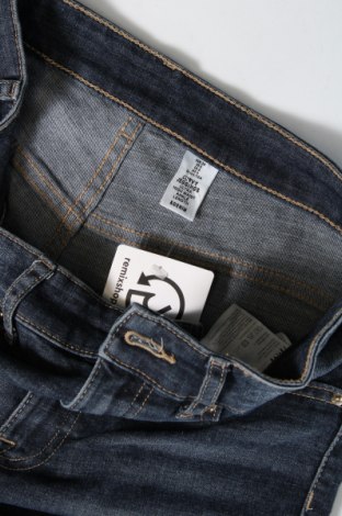 Damskie jeansy H&M, Rozmiar M, Kolor Niebieski, Cena 41,74 zł