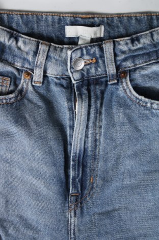 Damskie jeansy H&M, Rozmiar S, Kolor Niebieski, Cena 92,76 zł