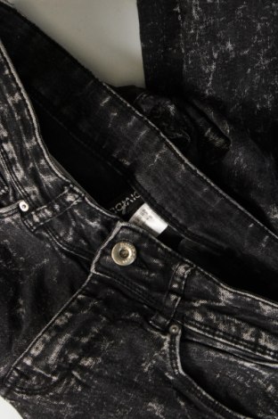 Damen Jeans H&M Divided, Größe M, Farbe Mehrfarbig, Preis € 9,08