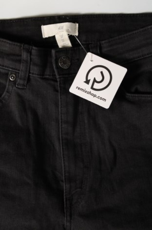 Damen Jeans H&M L.O.G.G., Größe M, Farbe Grau, Preis 11,10 €