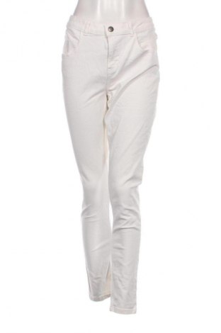 Γυναικείο Τζίν Hema, Μέγεθος XL, Χρώμα Λευκό, Τιμή 10,76 €