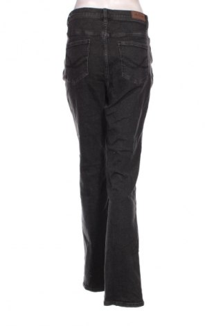 Дамски дънки John Baner, Размер L, Цвят Черен, Цена 15,95 лв.