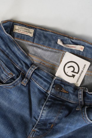 Damen Jeans Levi's, Größe S, Farbe Blau, Preis 32,42 €