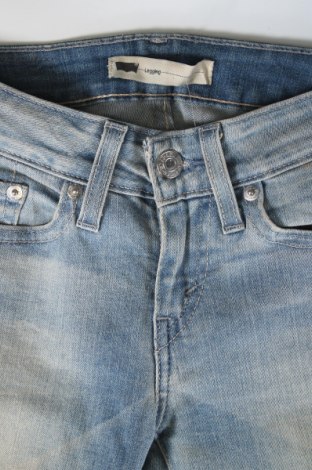 Blugi de femei Levi's, Mărime XXS, Culoare Albastru, Preț 100,98 Lei