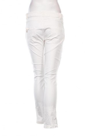 Damen Jeans Lucy, Größe XL, Farbe Weiß, Preis 8,90 €