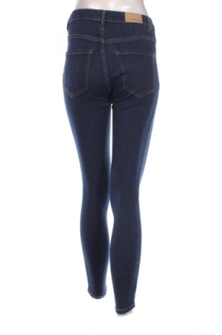 Damskie jeansy Perfect Jeans By Gina Tricot, Rozmiar S, Kolor Niebieski, Cena 54,38 zł