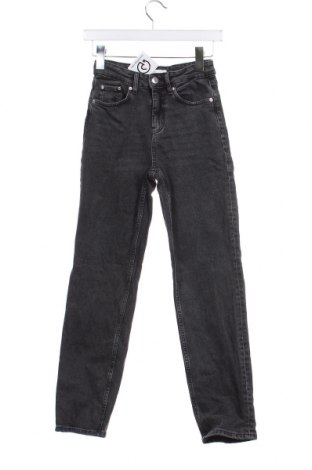 Damskie jeansy Perfect Jeans By Gina Tricot, Rozmiar XXS, Kolor Czarny, Cena 87,93 zł