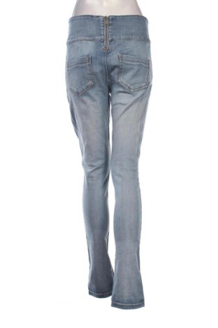 Dámske džínsy  Pieces, Veľkosť M, Farba Modrá, Cena  9,91 €
