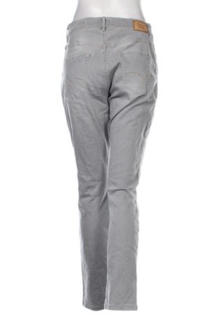 Damen Jeans Pioneer, Größe L, Farbe Grau, Preis € 15,69