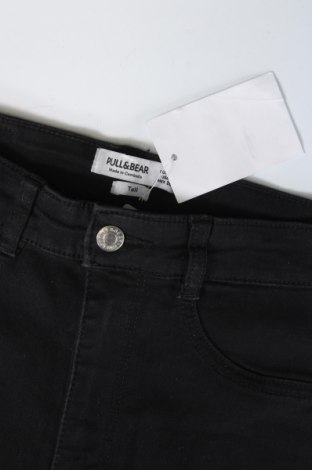 Dámske džínsy  Pull&Bear, Veľkosť XS, Farba Čierna, Cena  21,10 €