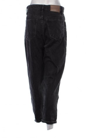 Γυναικείο Τζίν Pull&Bear, Μέγεθος M, Χρώμα Μαύρο, Τιμή 17,94 €