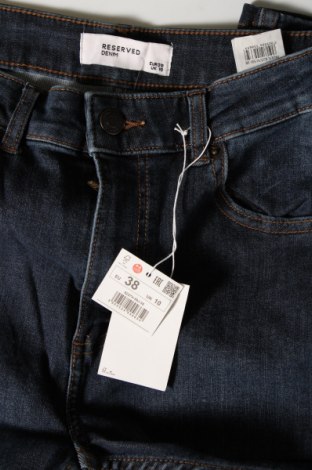 Damskie jeansy Reserved, Rozmiar S, Kolor Niebieski, Cena 70,64 zł