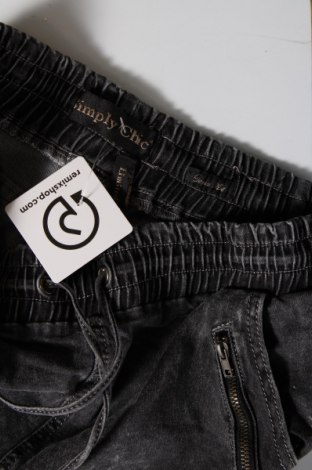 Damen Jeans Simply Chic, Größe S, Farbe Grau, Preis 9,74 €