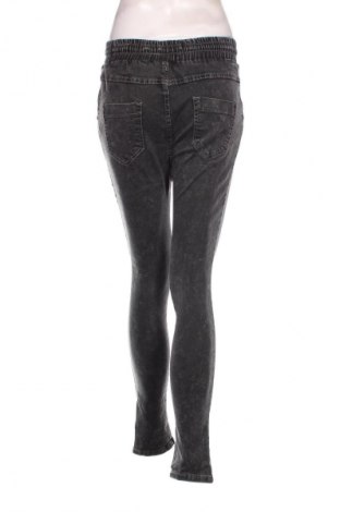 Damen Jeans Simply Chic, Größe S, Farbe Grau, Preis 9,74 €