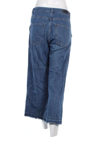 Dámske džínsy  Sisley, Veľkosť M, Farba Modrá, Cena  23,39 €