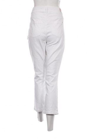 Damen Jeans Street One, Größe L, Farbe Weiß, Preis 15,69 €