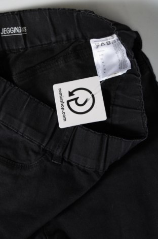 Дамски дънки Takko Fashion, Размер XS, Цвят Черен, Цена 13,05 лв.