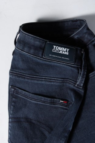 Damen Jeans Tommy Jeans, Größe M, Farbe Blau, Preis 26,85 €