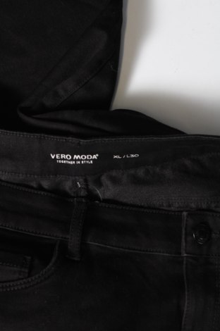 Дамски дънки Vero Moda, Размер XL, Цвят Черен, Цена 20,40 лв.