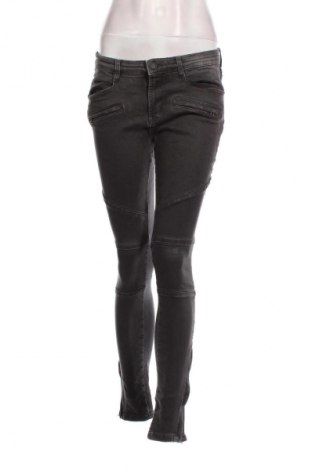 Damen Jeans Yaya, Größe M, Farbe Grau, Preis 52,19 €