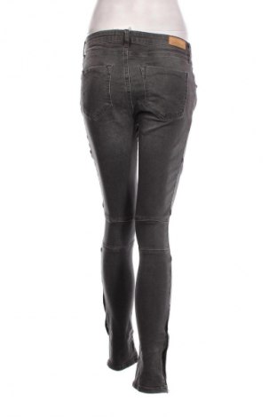 Damen Jeans Yaya, Größe M, Farbe Grau, Preis 28,70 €