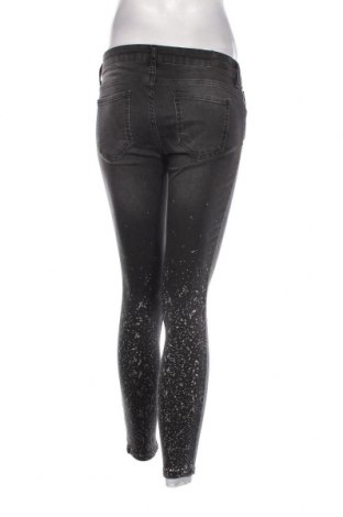 Blugi de femei Zara, Mărime M, Culoare Negru, Preț 39,97 Lei