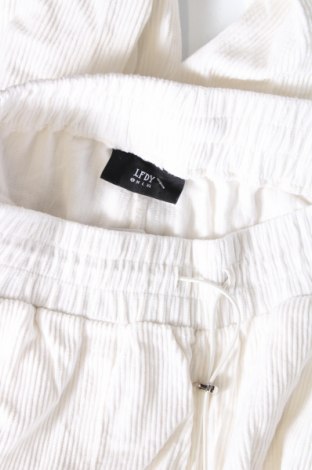 Pantaloni de velvet de femei, Mărime S, Culoare Alb, Preț 42,93 Lei