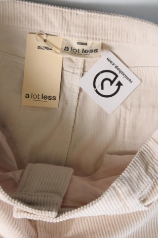 Pantaloni de velvet de femei A Lot Less x About You, Mărime XXL, Culoare Bej, Preț 307,90 Lei